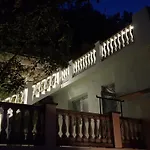 Sziklavendeghaz شقة فندقية