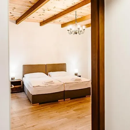 Sziklavendeghaz Apart-hotel